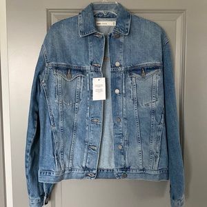 ASOS DESIGN Tall Denim Girlfriend Jacket in Lightwash Blue